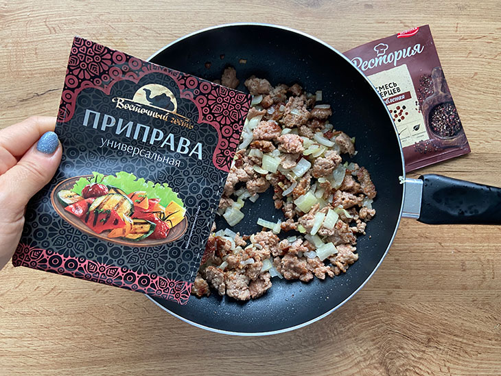 Фарш із сиром та сметаною в духовці: рецепт з фото покроково