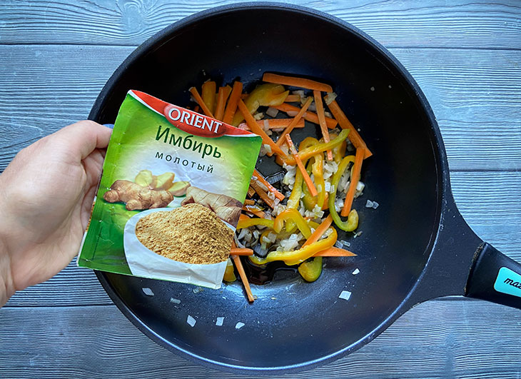 Удон з креветками та овочами: рецепт з фото покроково