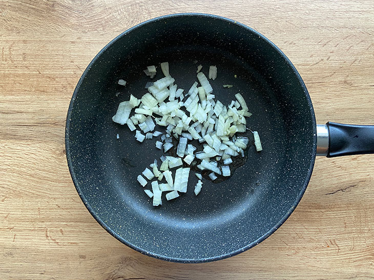 Салат із квасолі з морквою та цибулею: рецепт з фото покроково