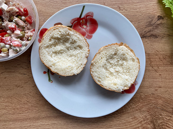 Сендвіч з куркою та горошком: рецепт з фото покроково